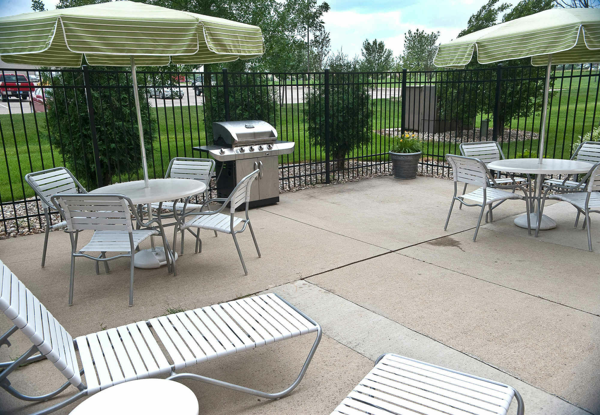 Country Inn & Suites By Radisson, Brookings Exterior foto